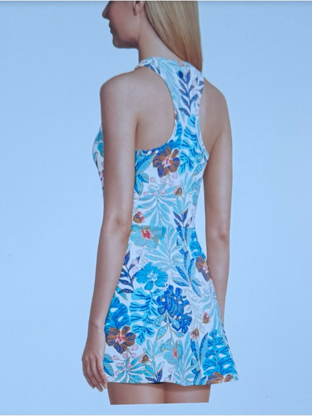 Lilly Pulitzer Blue Tropical Luxletic forehand active dress, NWTs sz M & shorts - Picture 4 of 7